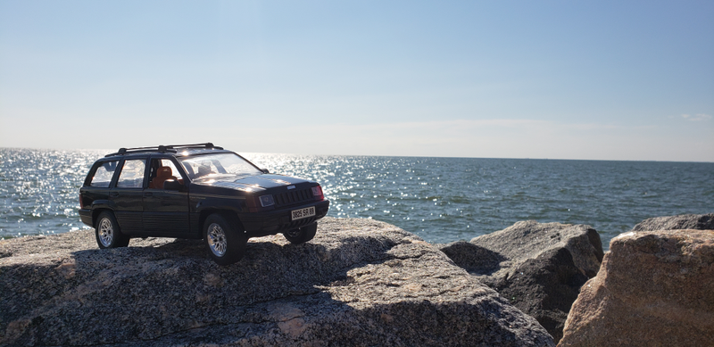 Illustration for article titled Jeep Grand CherokeeĀ